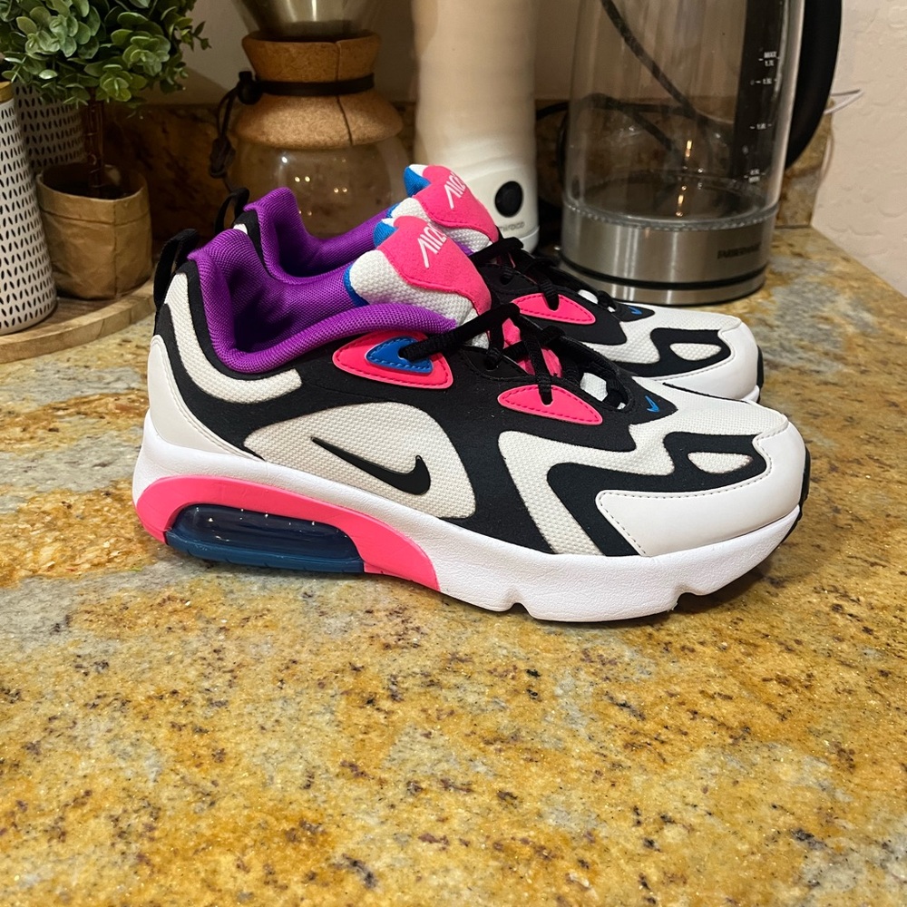 Nike Air Max Wave Mens White Black Pink Purple Sneakers